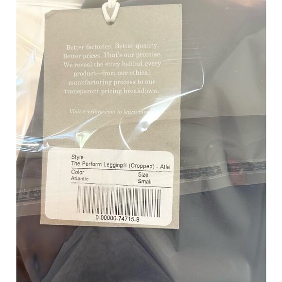 Everlane The Perform Cropped Ankle Leggings in Atlantic Blue S NWT - Picture 4 of 5